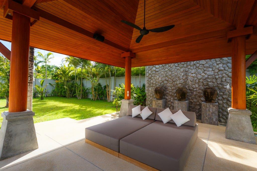 luxury villas phuket